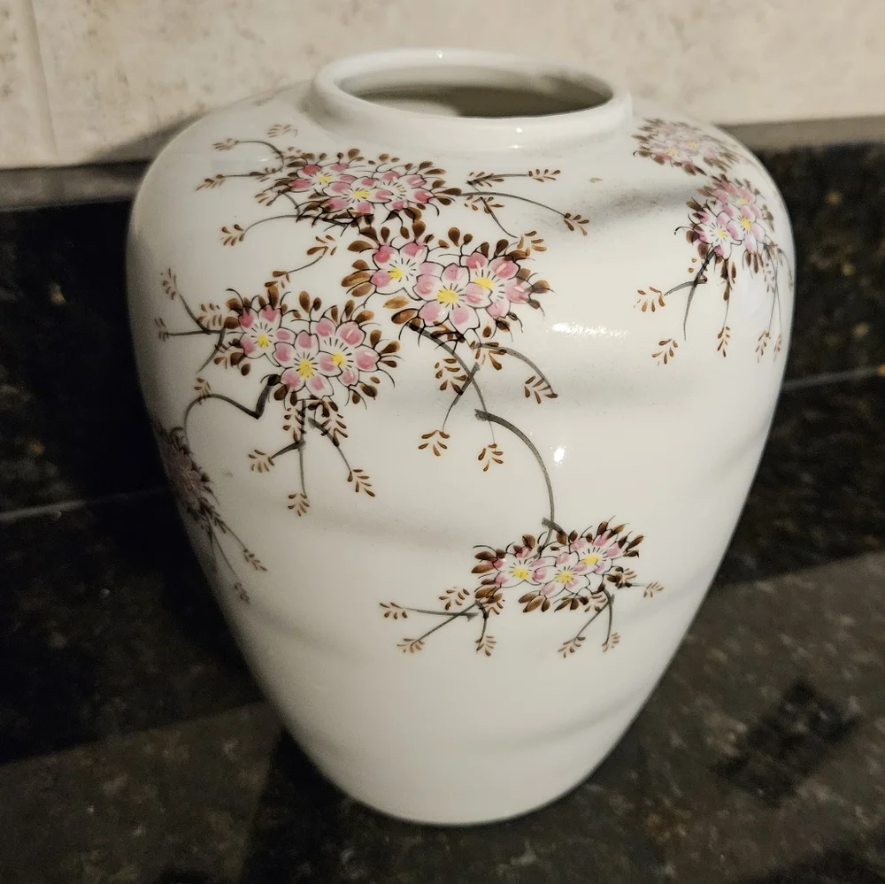 Lotus Flower 6” Vase Handcrafted In Japan Lusterware Vintage